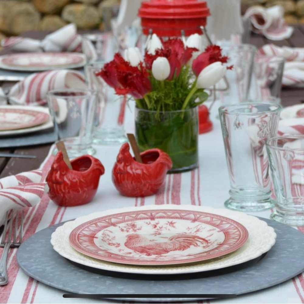Farmhouse 4 Queens Red Rooster Salad Plates by Neiman Marcus 🐓♥️ - Picture 6 of 9